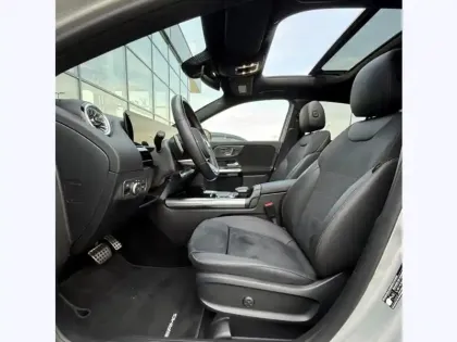 Photo 33 Mercedes GLA 250 e AMG Line