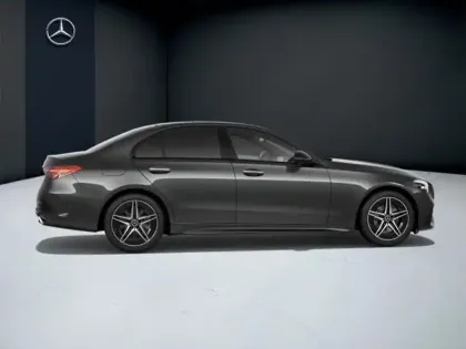 Photo 16 Mercedes Classe C  300 e Hybrid EQ Berli