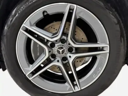 Photo 8 Mercedes GLA 200 AMG Line
