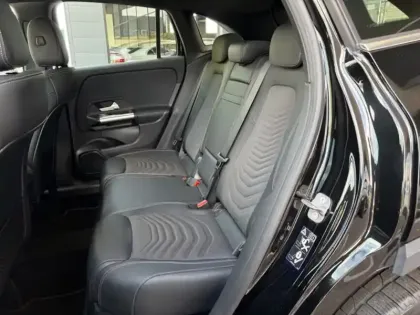 Photo 34 Mercedes GLA 250 e Hybrid EQ Business Line
