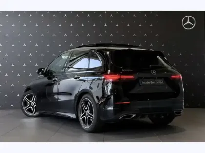 Photo 22 Mercedes Classe B 200 d AMG Line