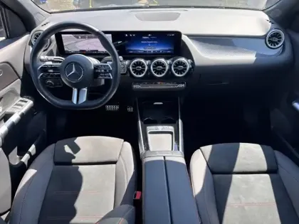 Photo 10 Mercedes GLA 200 d AMG Line