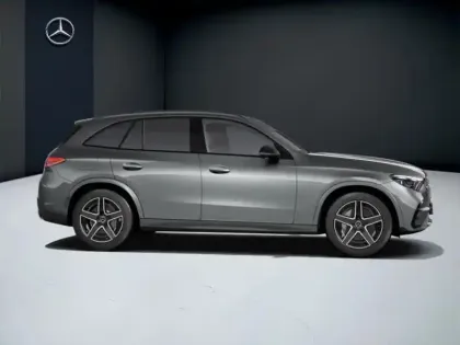 Photo 17 Mercedes GLC  300 e  Hybrid EQ 4MATIC AM