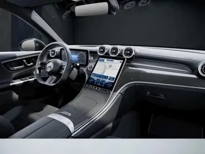 Photo 8 Mercedes GLC  300 e  Hybrid EQ 4MATIC AM