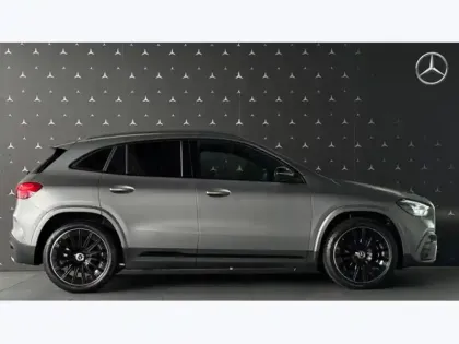 Photo 5 Mercedes GLA 200 d Edition 140
