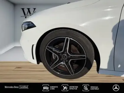 Photo 14 Mercedes Classe A 200 d AMG Line