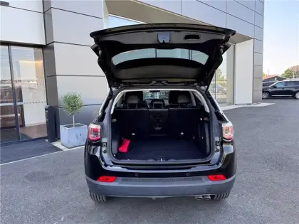 Photo 8 Jeep Compass 2.0 I MULTIJET II 140 CH ACTIVE DRIVE BVA9