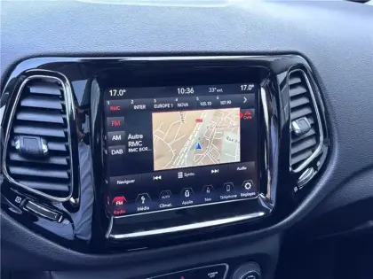 Photo 20 Jeep Compass 2.0 I MULTIJET II 140 CH ACTIVE DRIVE BVA9