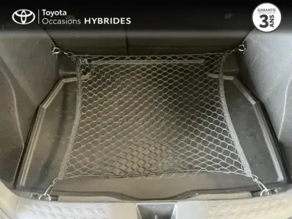Photo 9 Toyota C-HR  122h Collection 2WD E-CVT MY22