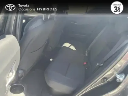 Photo 11 Toyota C-HR  1.8 Hybride 122ch Design Pack Techno