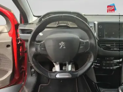 Photo 26 Peugeot 2008  1.2 PureTech 110ch GT Line S/S GPS Radar AR