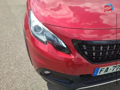Photo 27 Peugeot 2008  1.2 PureTech 110ch GT Line S/S GPS Radar AR