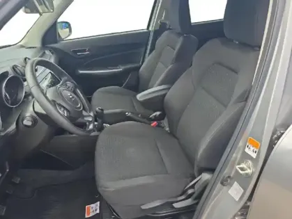 Photo 8 Suzuki Swift  1.2 Dualjet Hybrid 83ch Pack
