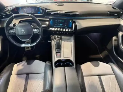 Photo 7 Peugeot 508  HYBRID 225 GT e-EAT8 Toit Pano / Alcantara / Focal / Hayon elec / attelage