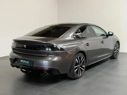 Photo 6 Peugeot 508  HYBRID 225 GT e-EAT8 Toit Pano / Alcantara / Focal / Hayon elec / attelage