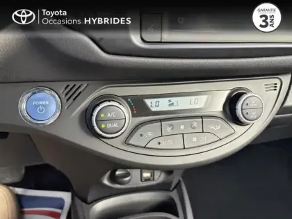 Photo 14 Toyota Yaris  100h Dynamic 5p RC19