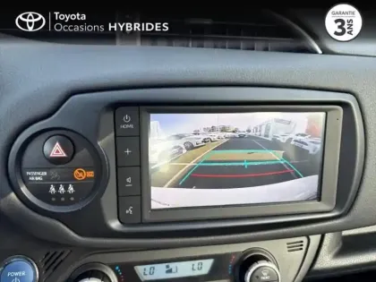 Photo 11 Toyota Yaris  100h Dynamic 5p RC19