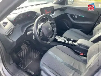 Photo 14 Peugeot 2008  1.2 PureTech 130ch S&S Allure EAT8