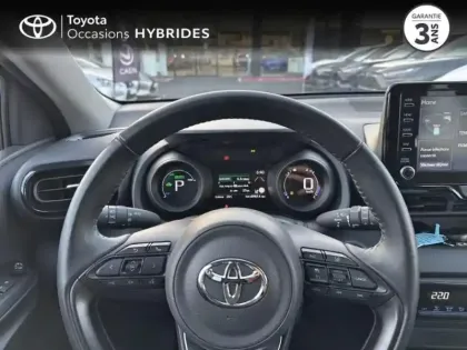Photo 12 Toyota Yaris  116h Design 5p MY22