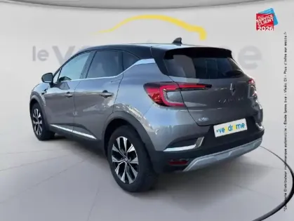 Photo 7 Renault Captur  1.6 E-Tech hybride 145ch Techno