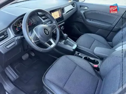 Photo 14 Renault Captur  1.6 E-Tech hybride 145ch Techno