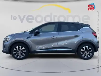 Photo 8 Renault Captur  1.6 E-Tech hybride 145ch Techno