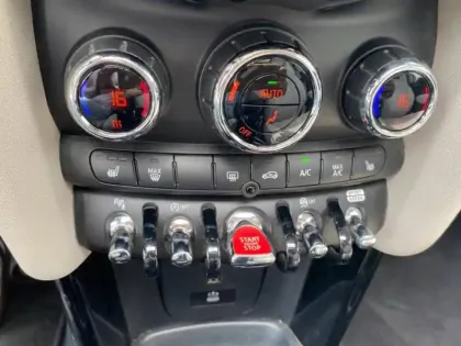 Photo 20 Mini Mini  5 Portes Cooper S 178ch Edition Premium Plus BVA7