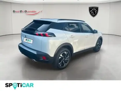 Photo 5 Peugeot 2008  1.2 PureTech 130ch S&S Allure Pack
