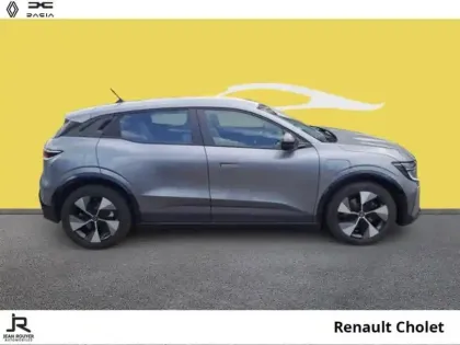 Photo 12 Renault Megane  E-Tech Electric EV40 130ch Equilibre standard charge -B