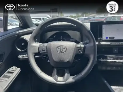 Photo 8 Toyota C-HR  1.8 Hybride 140ch Design MY25