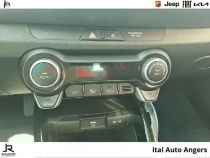 Photo 10 Kia Stonic  1.0 T-GDi 100ch Active DCT7