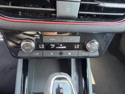 Photo 14 Skoda Kamiq  1.0 TSI Evo 2 116ch Monte Carlo DSG7