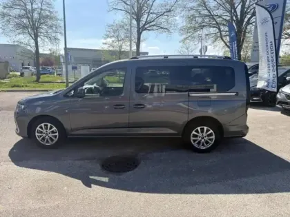 Photo 5 Ford Tourneo Connect  2.0 EcoBlue 102ch Titanium 7 PLACES