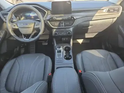 Photo 14 Ford Kuga  2.5 Duratec 190ch FHEV E85 Vignale BVA