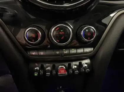 Photo 14 Mini Countryman  Cooper 136ch Edition Premium Plus BVA7