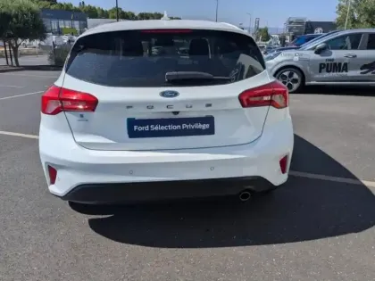 Photo 7 Ford Focus  1.0 EcoBoost 125ch Stop&Start Titanium