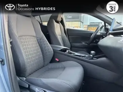 Photo 5 Toyota C-HR  122h Edition 2WD E-CVT MC19