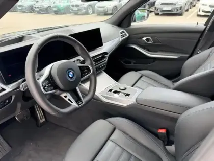 Photo 6 BMW Serie 3 Série 3 Touring 330eA 292ch M Sport