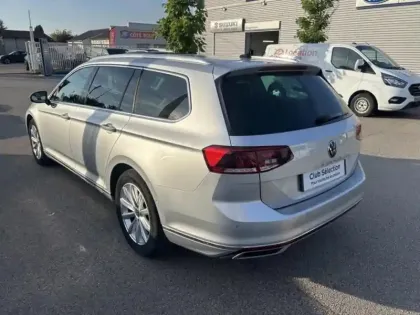 Photo 6 Volkswagen Passat  SW 2.0 TDI EVO 150ch Lounge DSG7 8cv