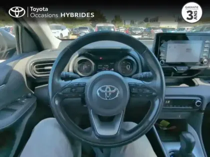 Photo 8 Toyota Yaris  116h Design 5p MY22