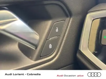 Photo 12 Audi Q3  35 TDI 150ch Business line