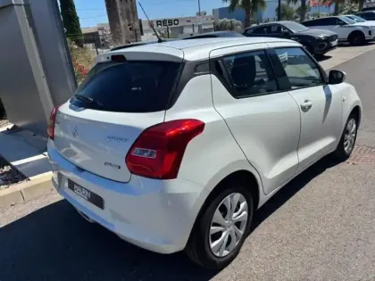 Photo 6 Suzuki Swift  1.2 Dualjet Hybrid 83ch Avantage