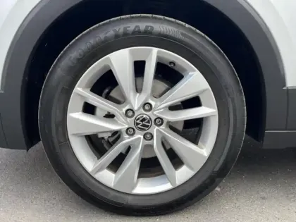 Photo 6 Volkswagen T-cross  1.0 TSI 116ch VW Edition