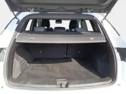 Photo 8 Renault Austral  1.2 TCe mild hybrid advanced 130ch Techno