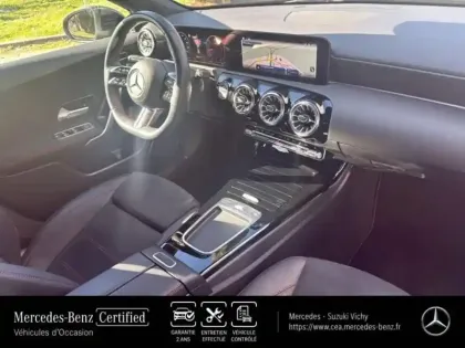 Photo 9 Mercedes Classe A  200 d 150ch AMG Line 8G-DCT