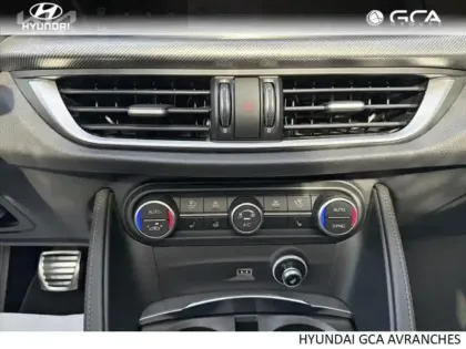 Photo 10 Alfa Romeo Stelvio  2.2 Diesel 210ch Veloce Q4 AT8 MY22