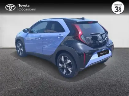 Photo 6 Toyota Aygo  X 116h Graphic