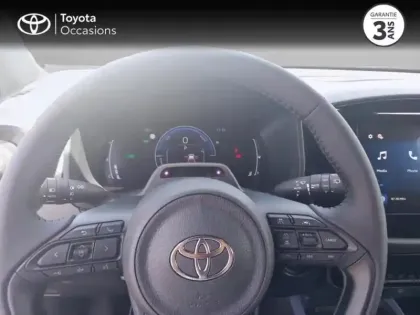 Photo 10 Toyota Aygo  X 116h Graphic