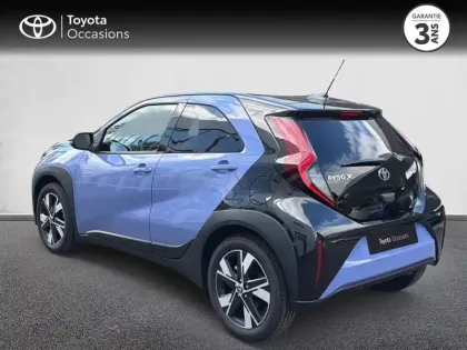 Photo 17 Toyota Aygo X  116h Graphic