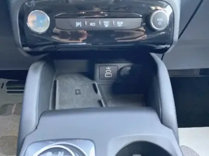 Photo 21 Ford Kuga 2.5 Duratec 180ch Hybrid FlexiFuel Active X Powershift